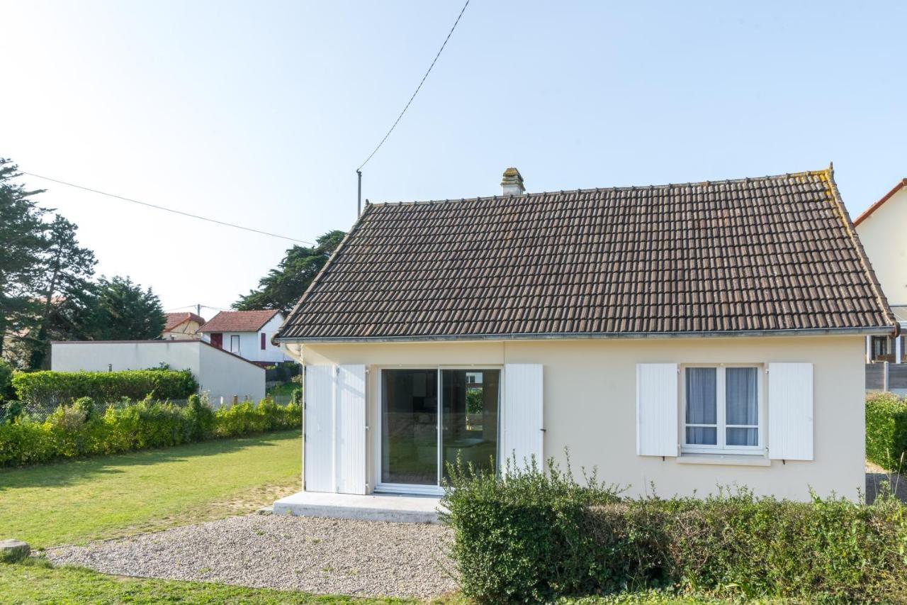 La Petite Isle - Maison Et Jardin - Plage A 200 M Barneville-Carteret Exterior photo